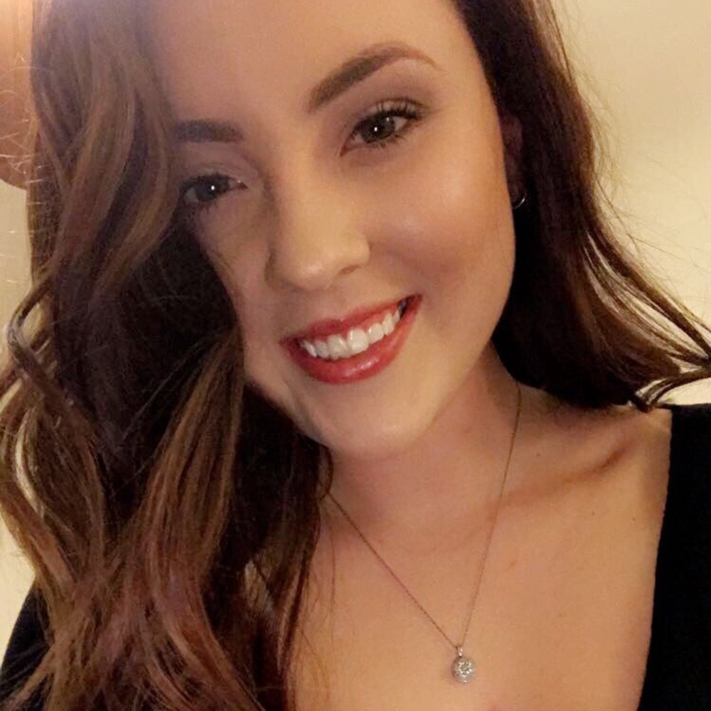 Meet your Posher, Denise